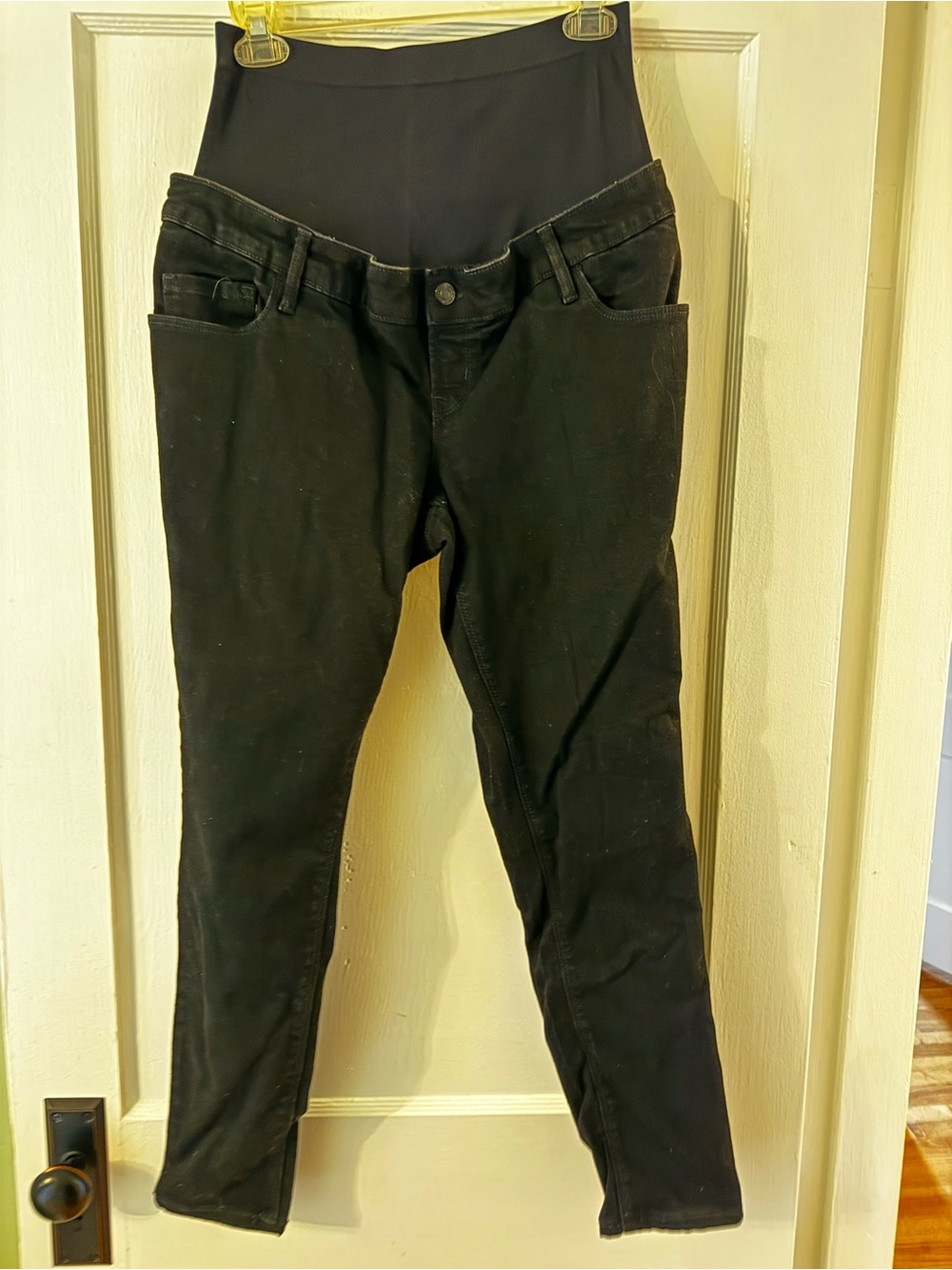 Old Navy Black Maternity Jeggings with Stretch Panel